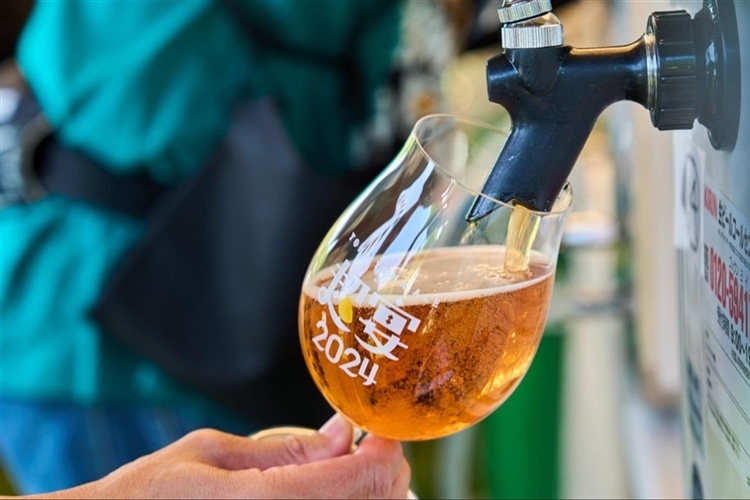 ビールサービング