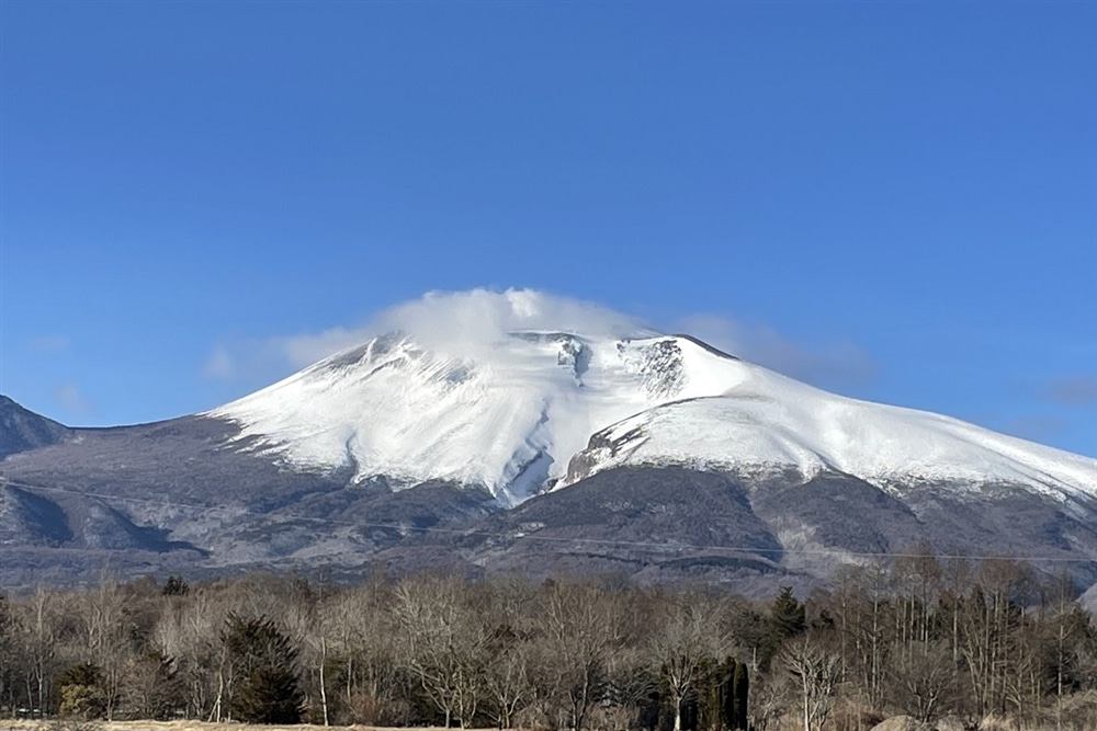 冬の軽井沢町、浅間山