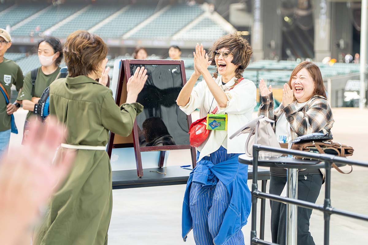 そらとしば 秋の麦酒祭2026 ベースボールビアポンを楽しむ参加者の様子