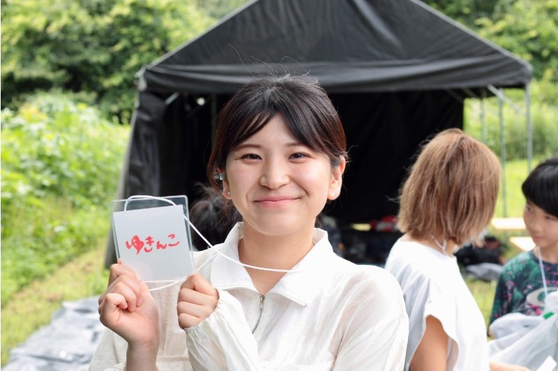 そらとしばのビールが並んでいる様子